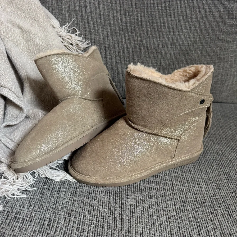 BearPaw Mia Snow Booth Youth Sz 5 Pewter Tan Gold Sparkles Sherpa Lined Tassels